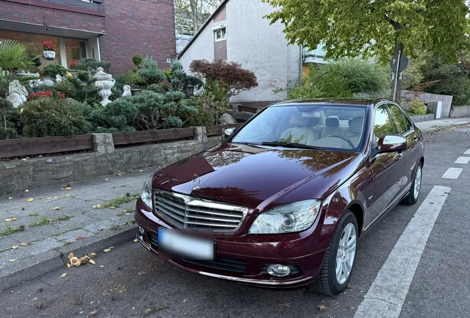 Mercedes-Benz C 200 Cgi