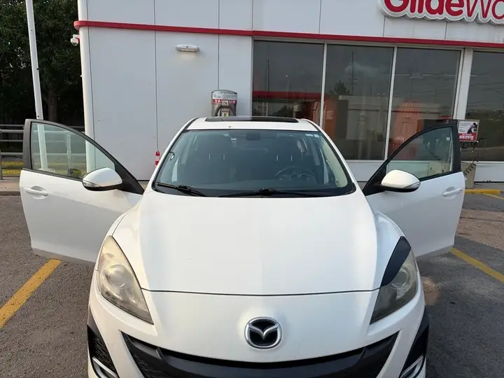 Mazda 3 Sport 2010 photo 2