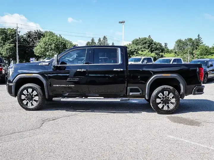 GMC Sierra 2500Hd 2024 photo 5