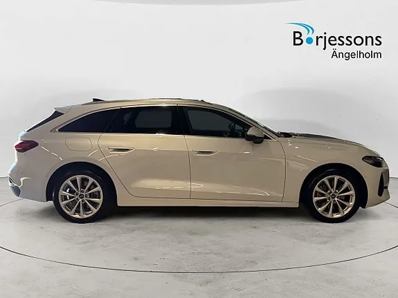 Audi A5 2025 photo 2