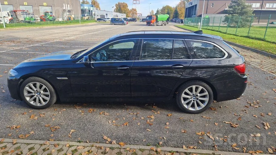 BMW 530 2016 photo 5