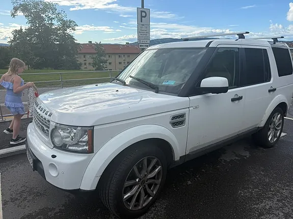 Land Rover Discovery 4 2012 photo 3