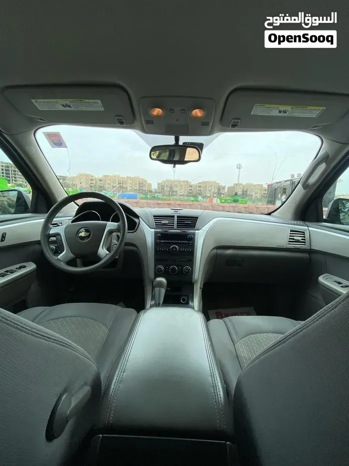 Chevrolet Traverse 2011 photo 3