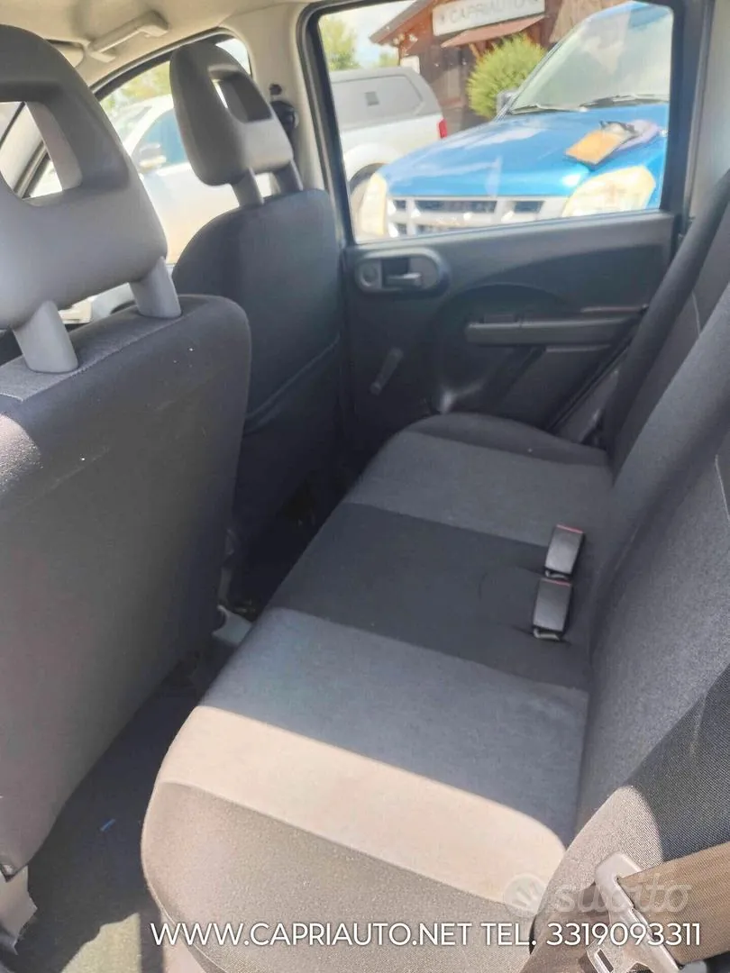 Fiat Panda 2012 photo 4