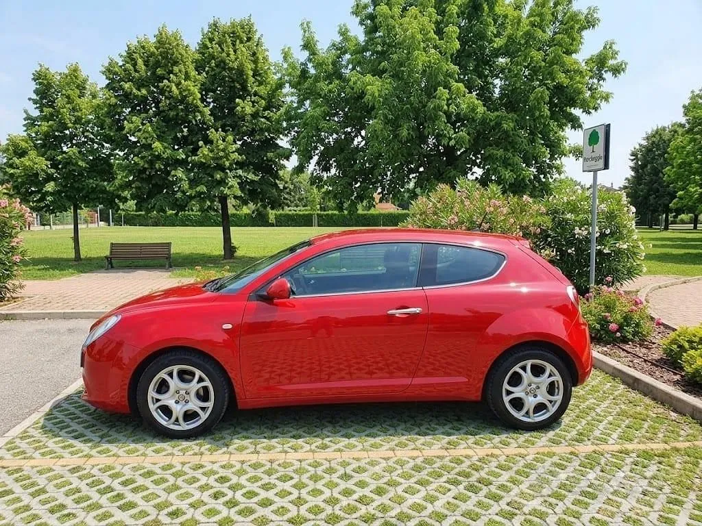 Alfa Romeo Mito 2015 photo 2