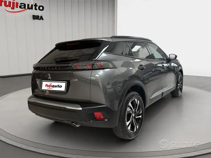 Peugeot 2008 2023 photo 5