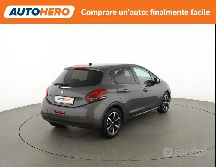 Peugeot 208 2019 photo 5