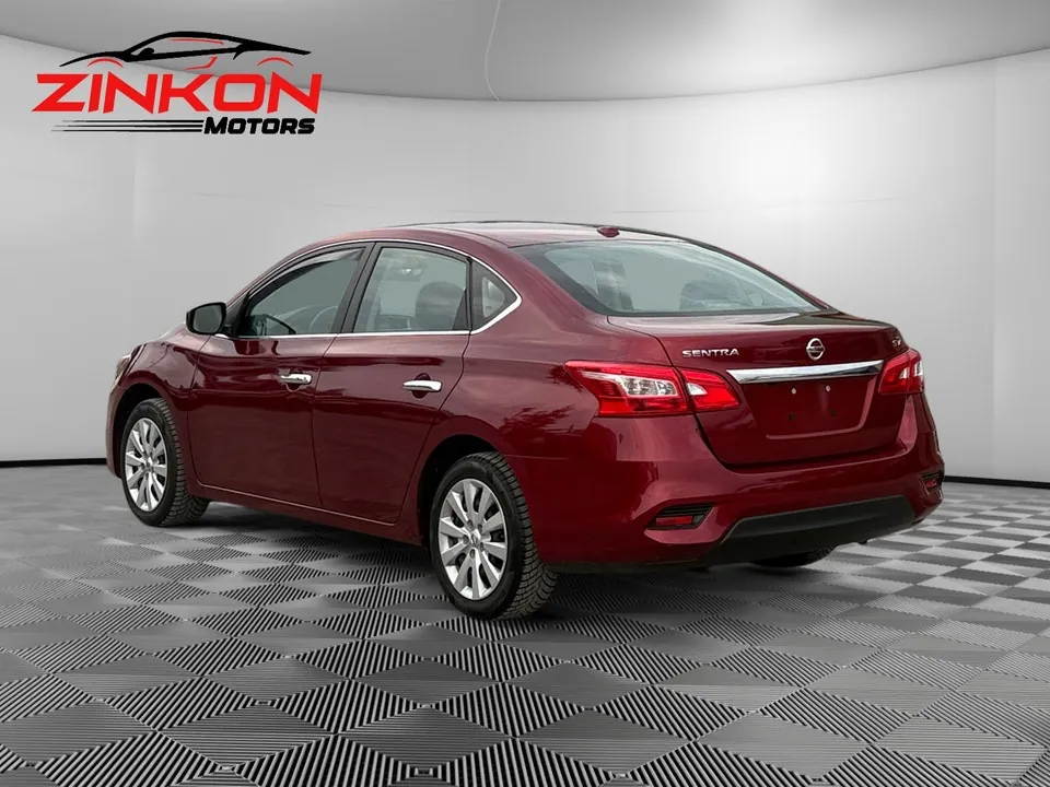 Nissan Sentra 2018 photo 3