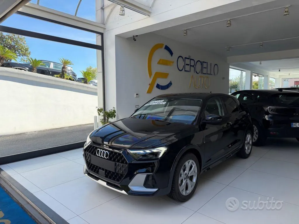 Audi A1 2025 photo 2