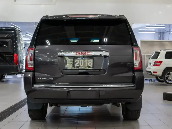 GMC Yukon 2018 photo 4