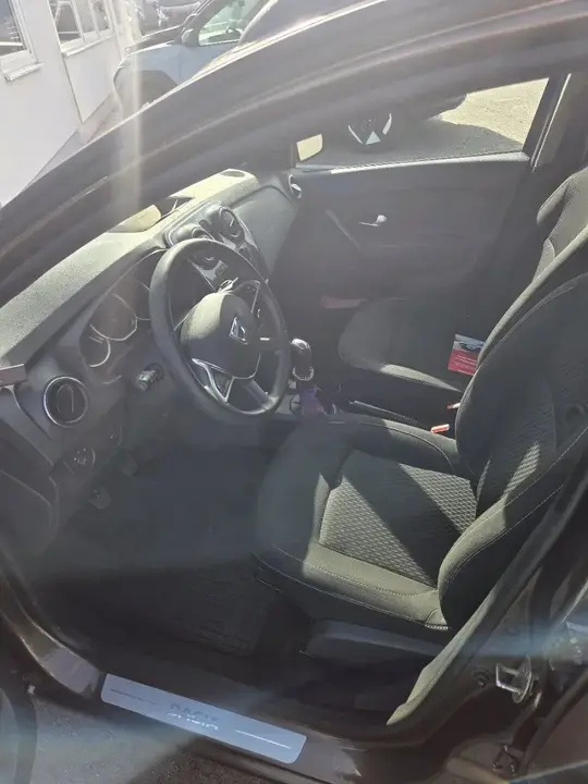 Dacia Logan 2016 photo 3