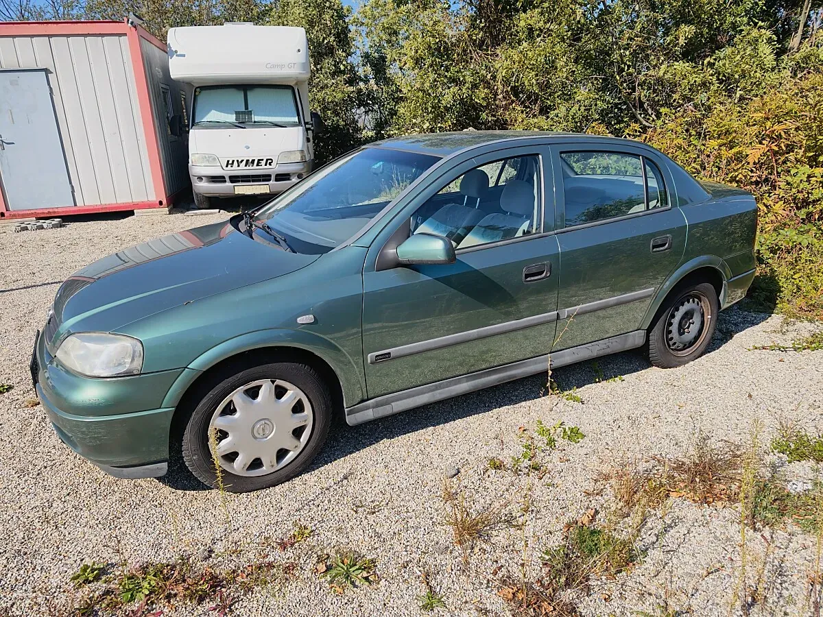 Opel Astra 1999 photo 2