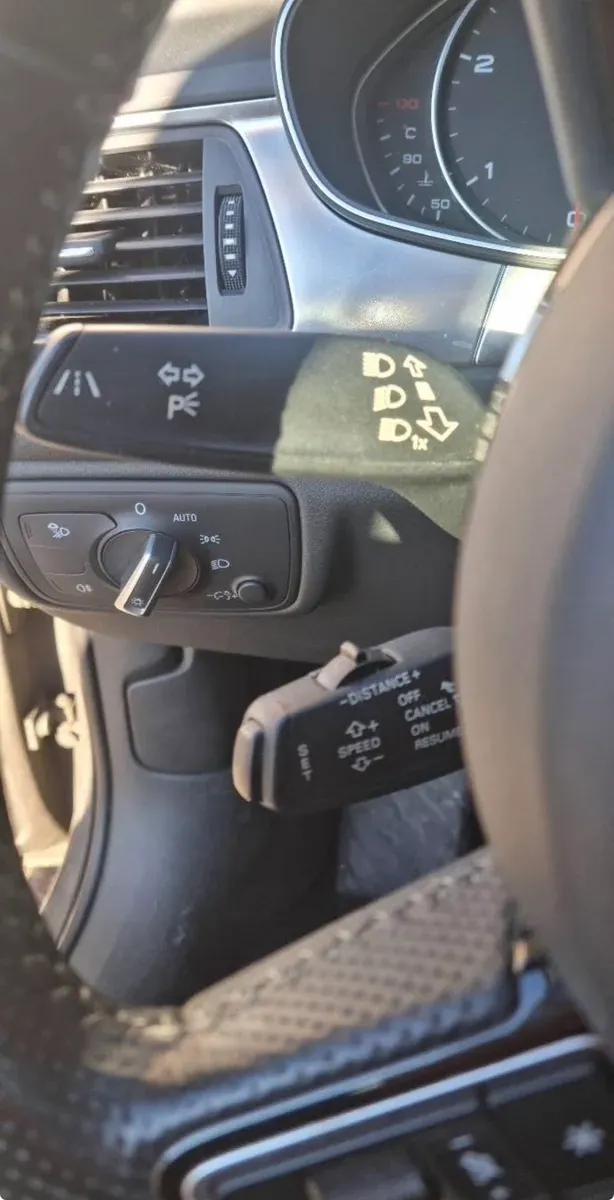 Audi A6 2014 photo 2