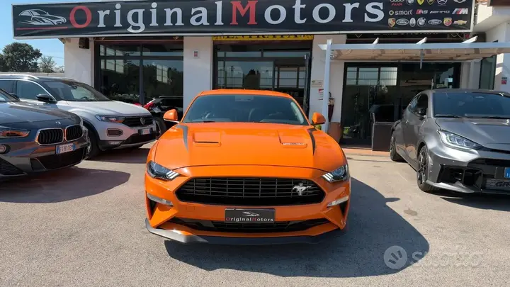 Ford Mustang Fastback 2020 photo 2