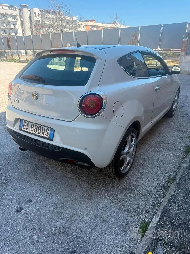 Alfa Romeo Mito 2010 photo 5