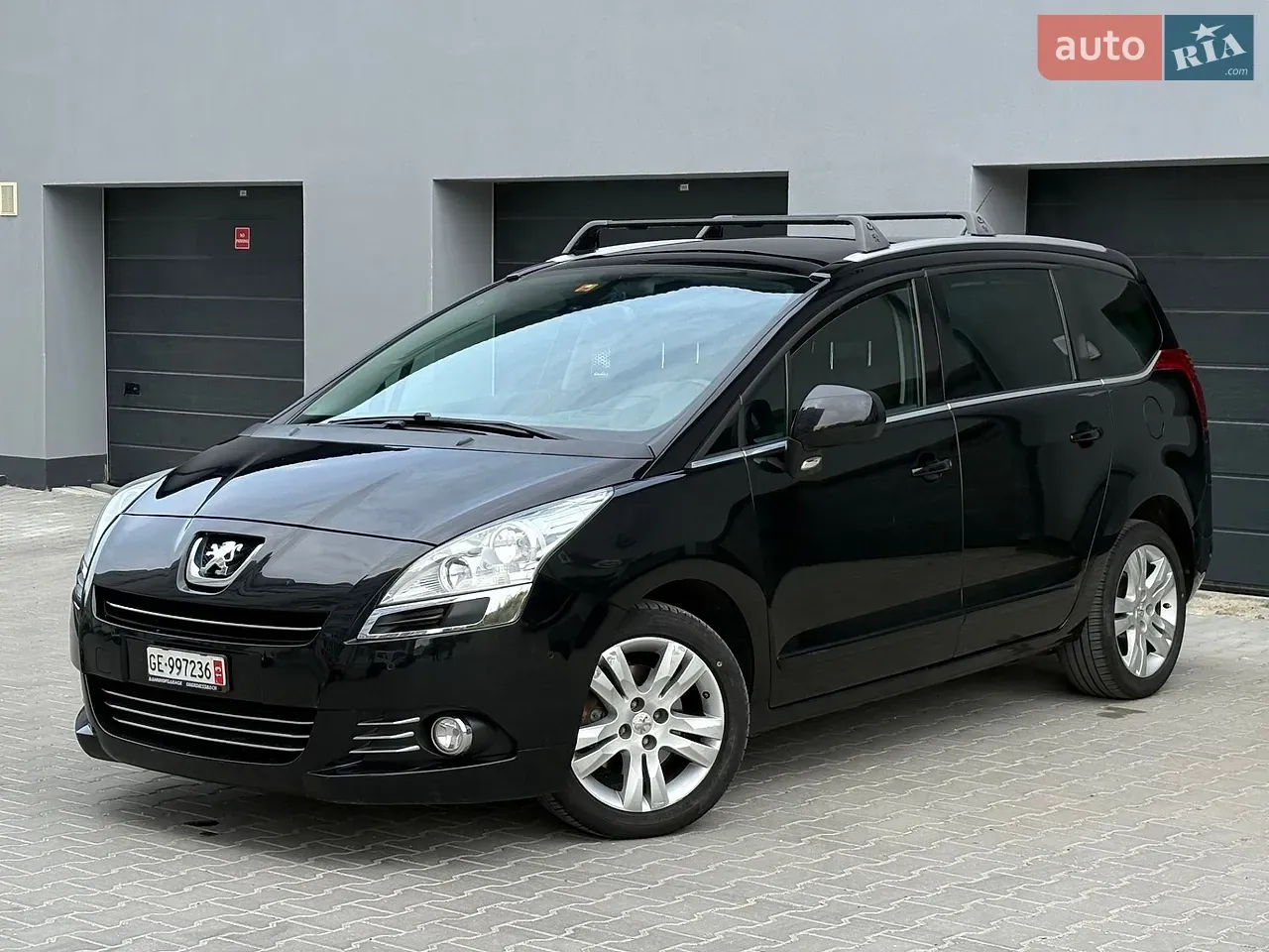 Peugeot 5008 2011 photo 3