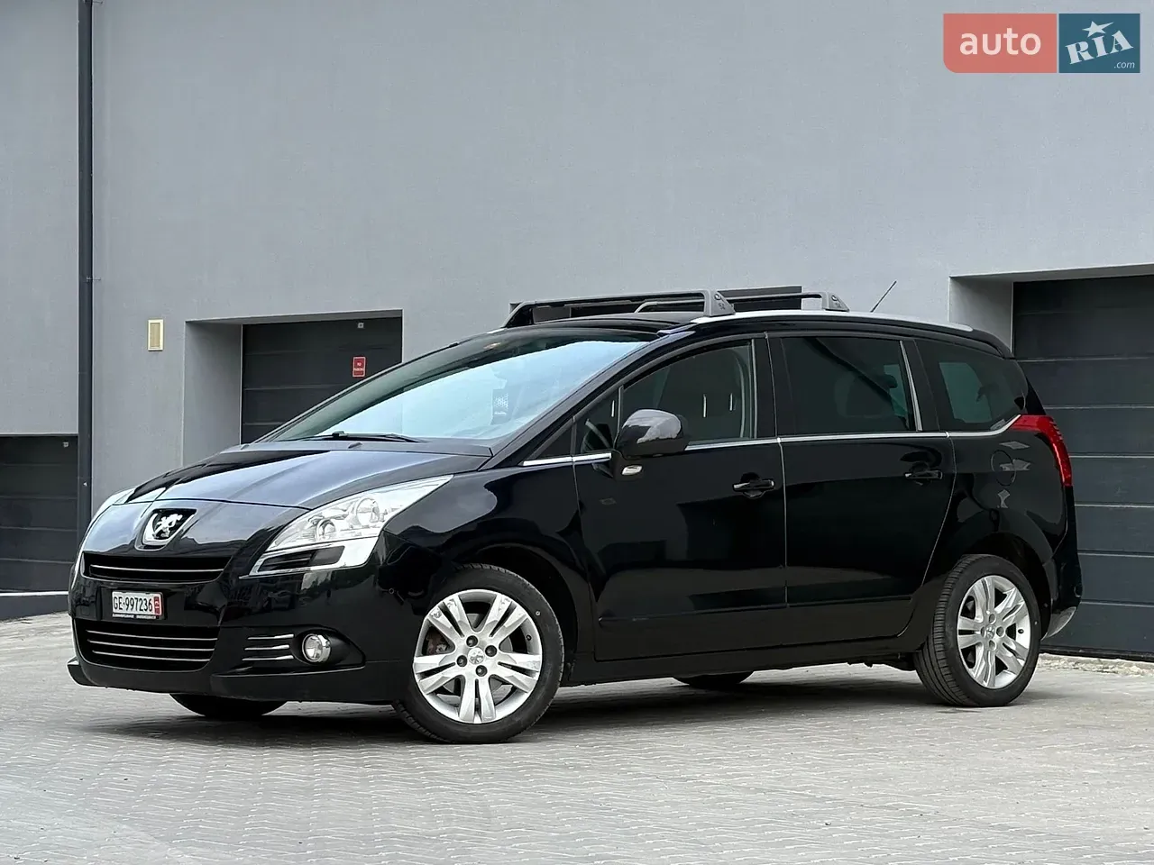 Peugeot 5008 2011 photo 4