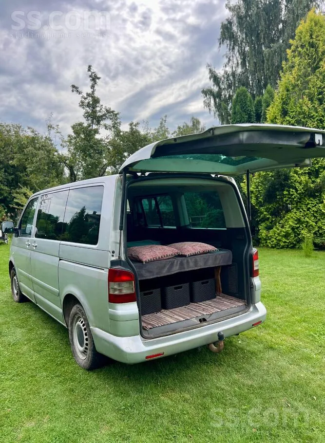 Volkswagen Multivan 2003 photo 4