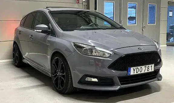 Ford Focus 2016 photo 5