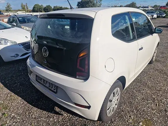 Volkswagen Up 2018 photo 4