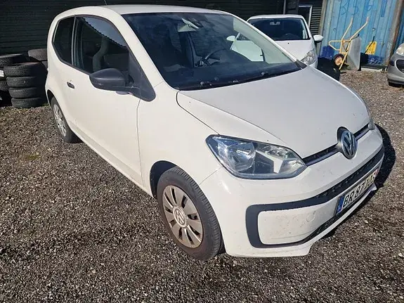 Volkswagen Up 2018 photo 2