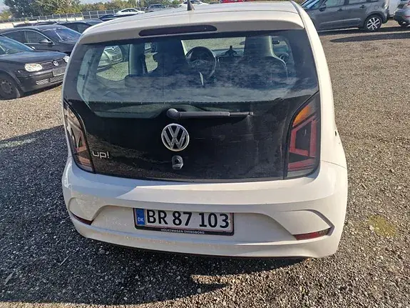 Volkswagen Up 2018 photo 5