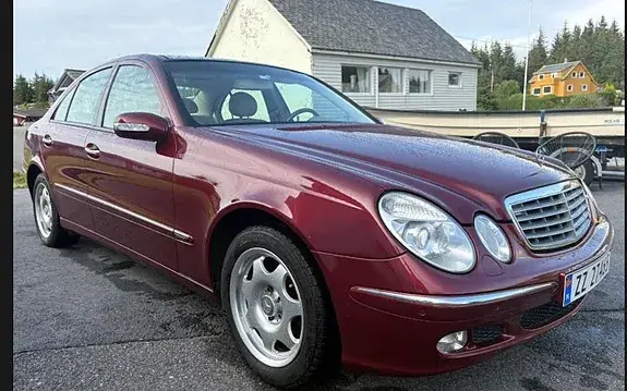 Mercedes-Benz E 320