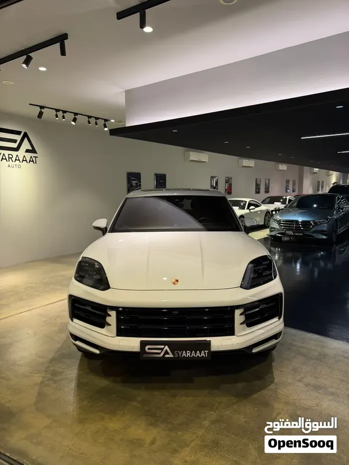 Porsche Cayenne 2024 photo 2