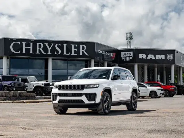 Jeep Grand Cherokee 2026 photo 2