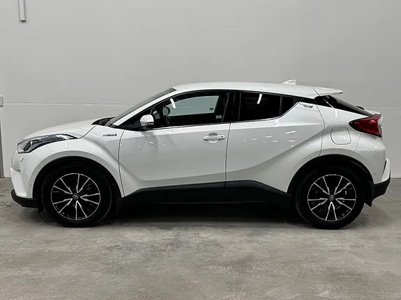 Toyota C-Hr 2017 photo 5
