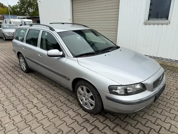 Volvo V70