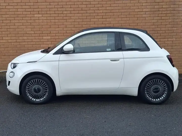 Fiat 500E 2023 photo 4