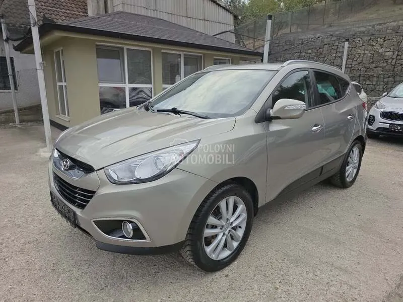 Hyundai Tucson 2012 photo 2