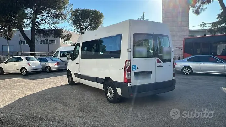 Renault Master 2013 photo 3