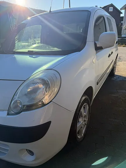 Renault Kangoo Express Maxi 2010 photo 4