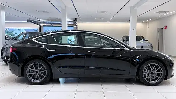 Tesla Model 3 2020 photo 5