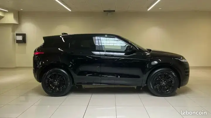 Land Rover Range Rover Evoque 2026 photo 4