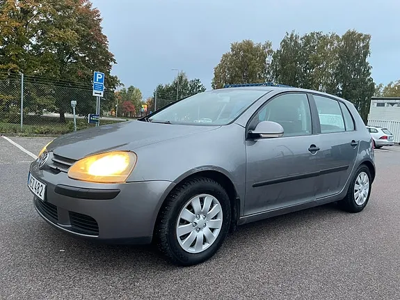 Volkswagen Golf V