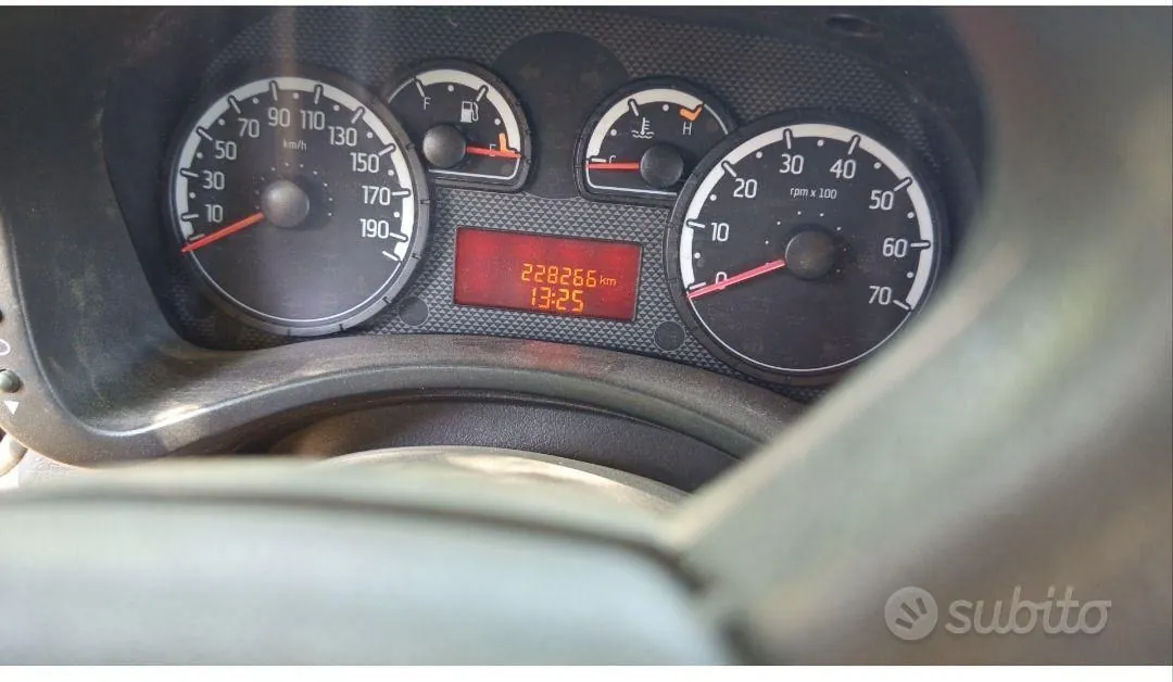 Fiat Panda 2013 photo 4