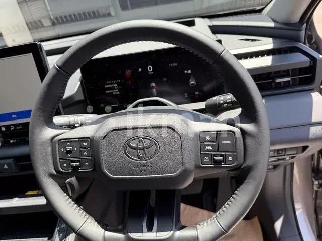 Toyota Rav4 2026 photo 5