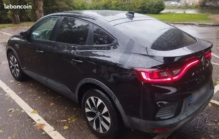Renault Arkana 2021 photo 2