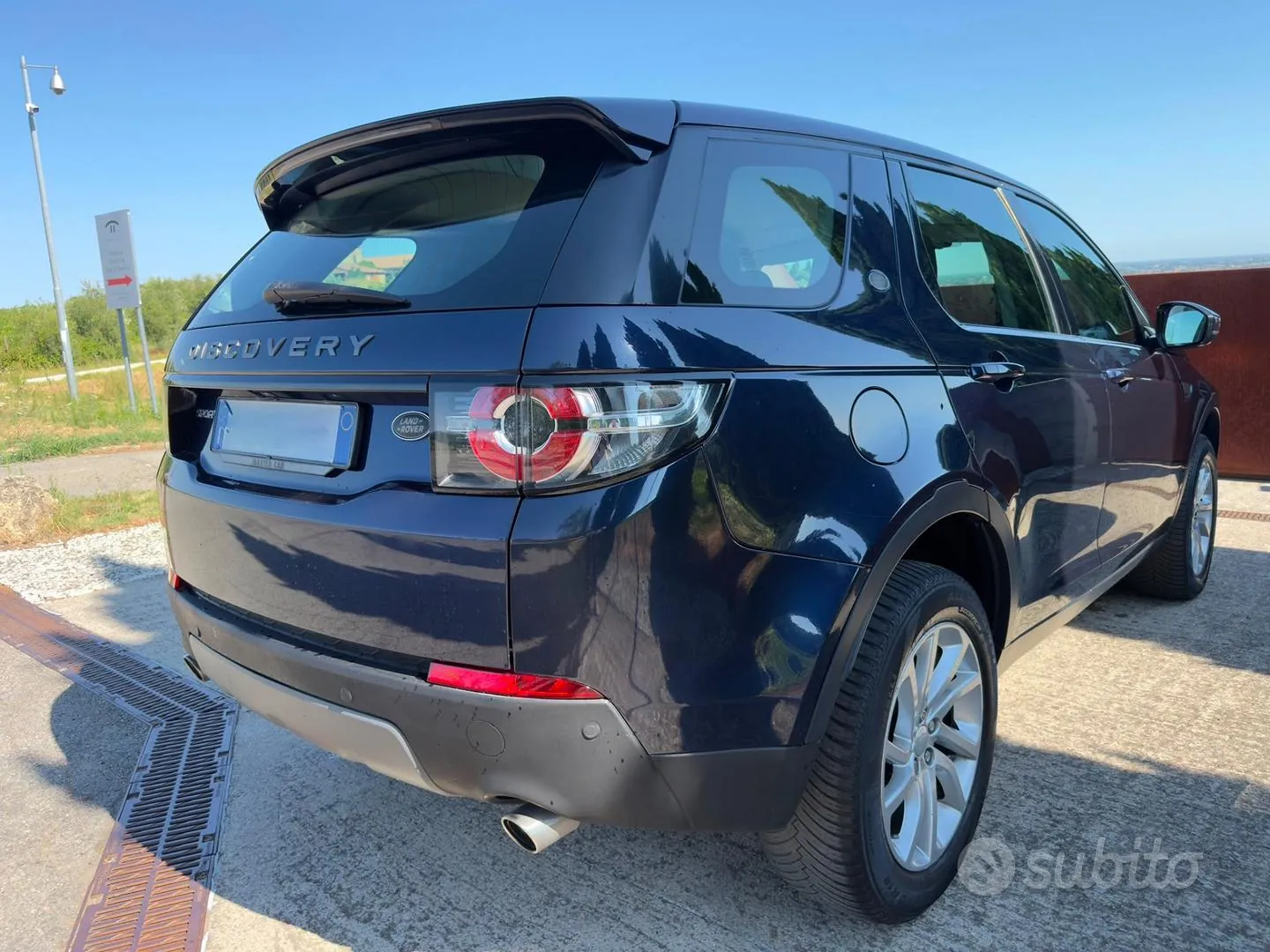 Land Rover Discovery Sport 2019 photo 5