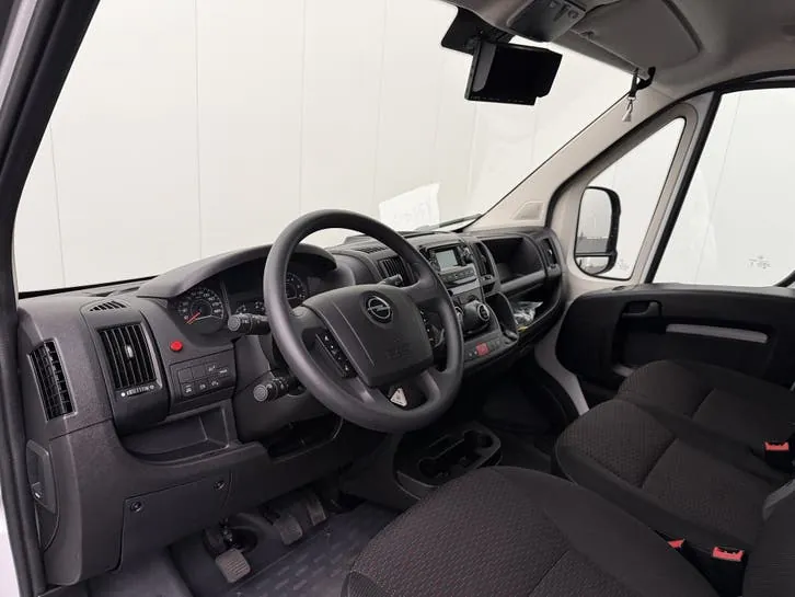 Opel Movano 2024 photo 3