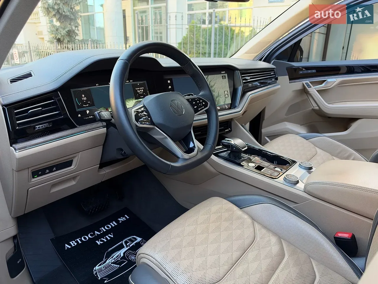 Volkswagen Touareg 2021 photo 2