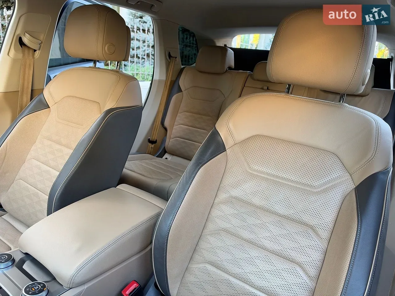 Volkswagen Touareg 2021 photo 3