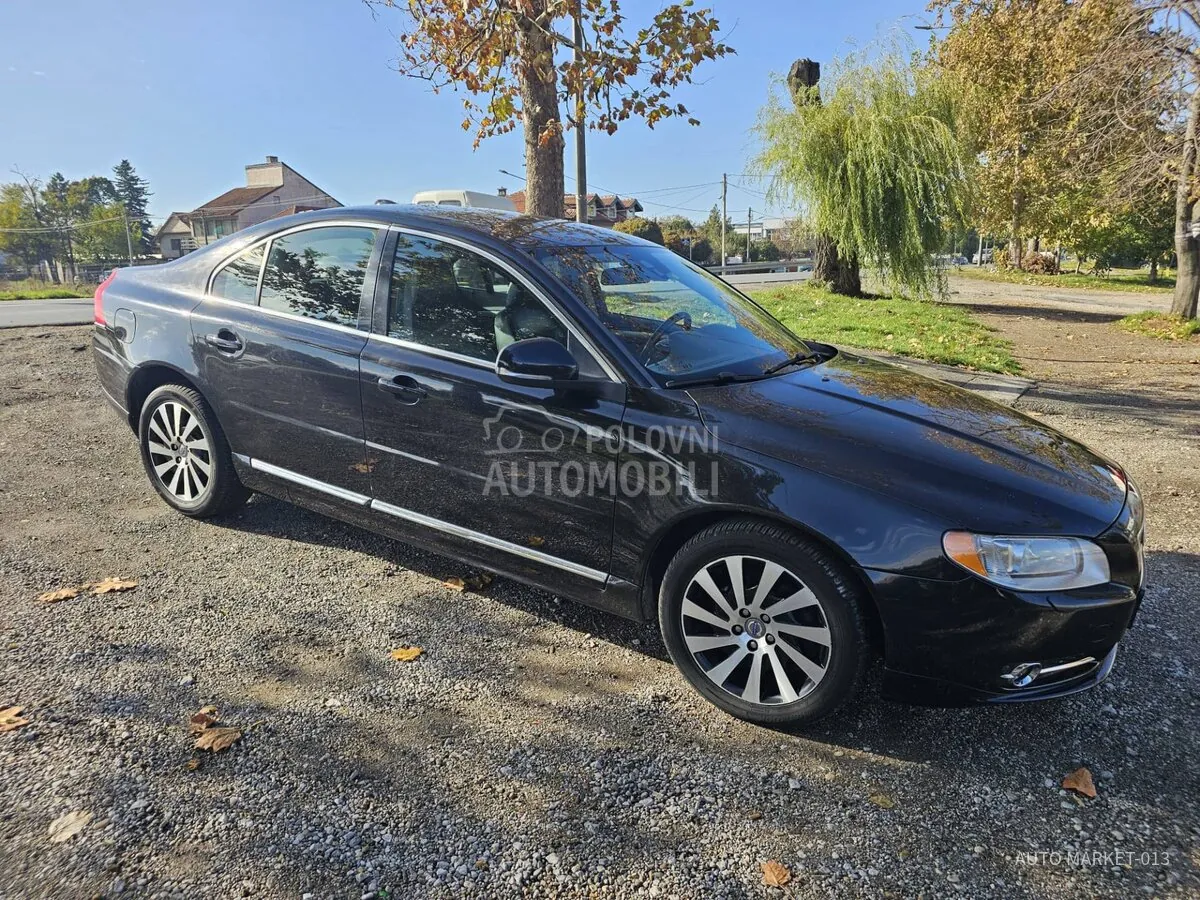 Volvo S80