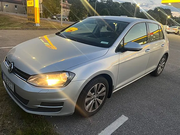Volkswagen Golf 2014 photo 2