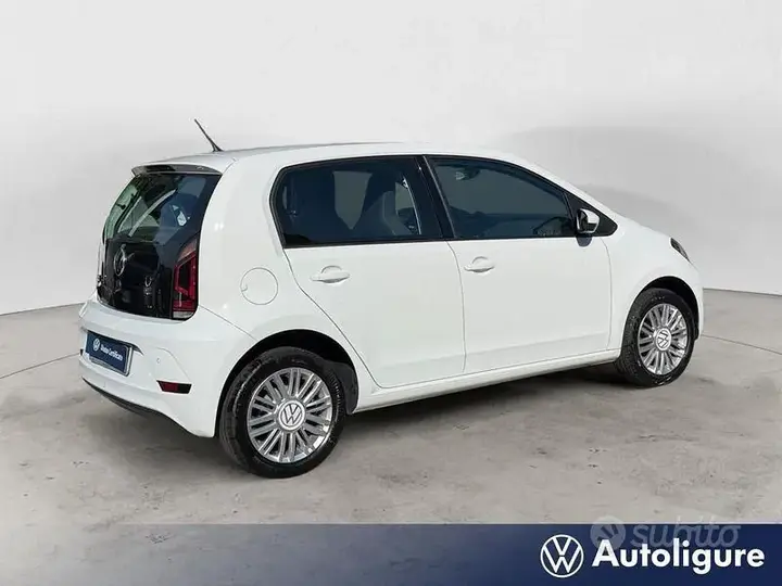 Volkswagen Up 2023 photo 5