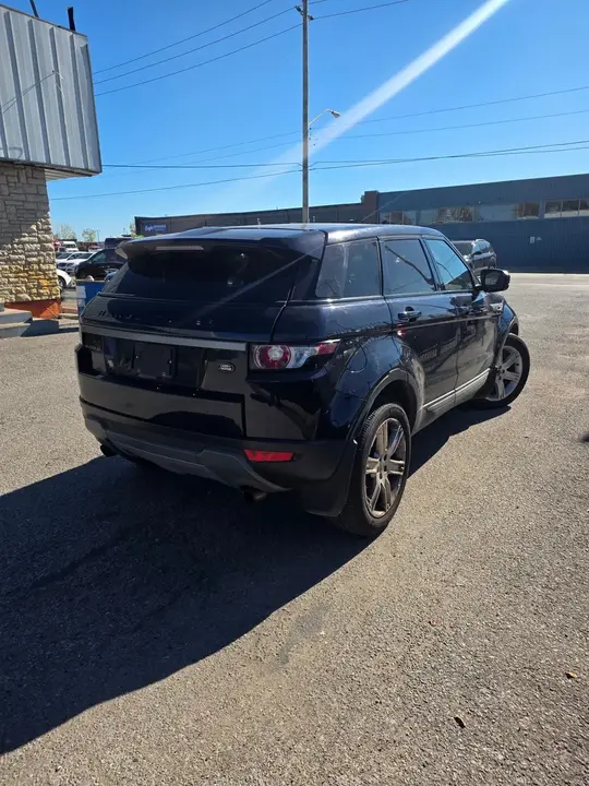 Land Rover Range Rover Evoque 2012 photo 4
