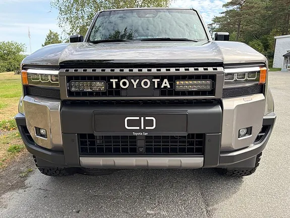 Toyota Land Cruiser 2025 photo 5